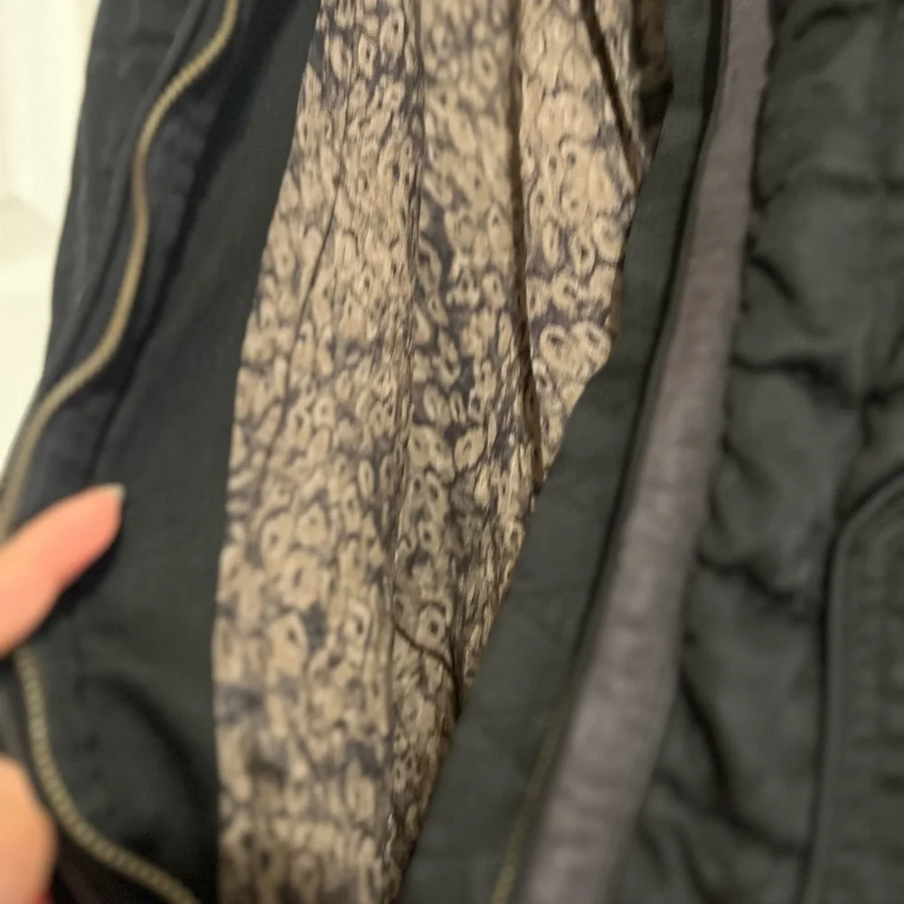 Aritzia Wilfred Dauphine jacket quilted lined - Picture 2 of 3